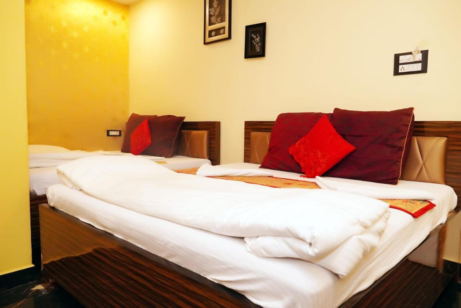 Hotel Golden Plaza Vashi Εξωτερικό φωτογραφία